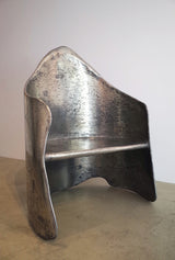 AMAIA CHAIR IN POLISHED ALUMINIUM-BRASS RESIN