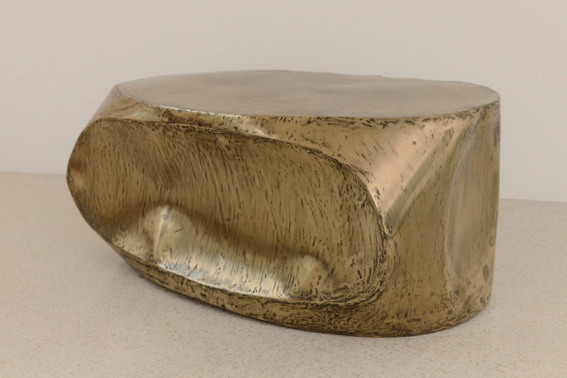 ROCHER MEDIUM TABLE IN POLISHED BRASS RESIN