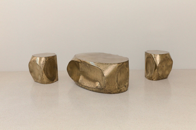 ROCHER SMALL TABLE IN POLISHED BRASS RESIN
